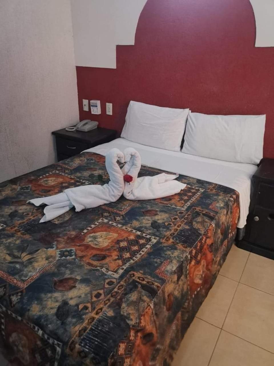 Hotel Ja Centro Гвадалахара Екстер'єр фото